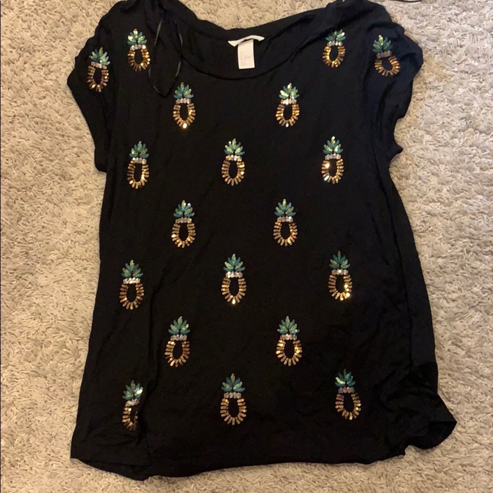 Pineapple shirt